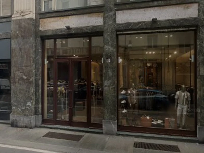 Hangover Via Bertola