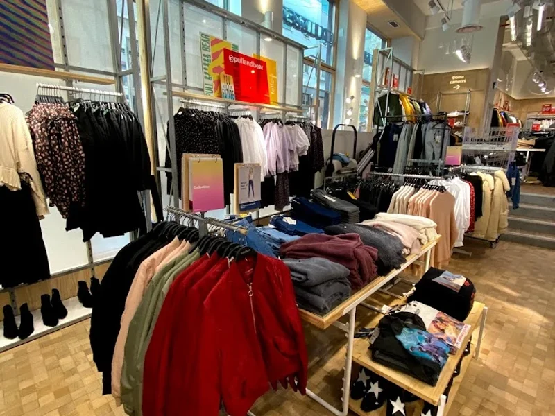 Pull & Bear