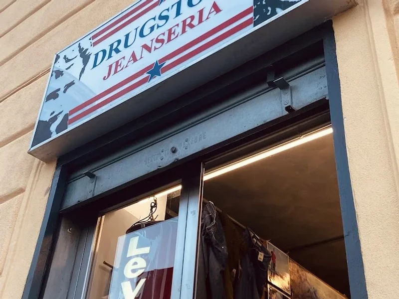 Drugstore Evoluzione Jeanseria