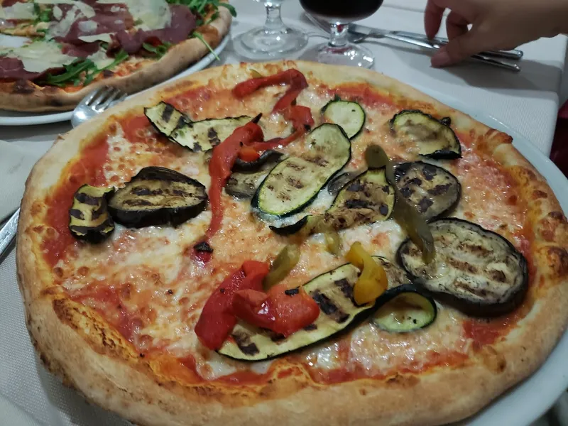 Pizzeria Tutti I Gusti