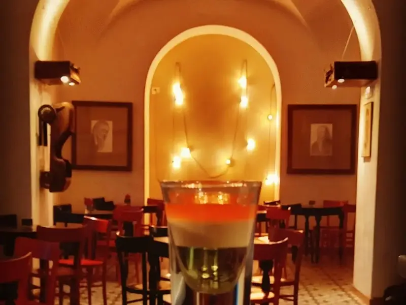 Mezzaparola Cocktail Art Pub