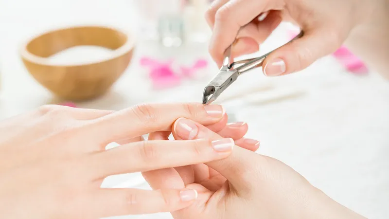 Rinascita Centro Benessere Genova - Spa Pulizia del Viso Massaggi Manicure e Pedicure Genova