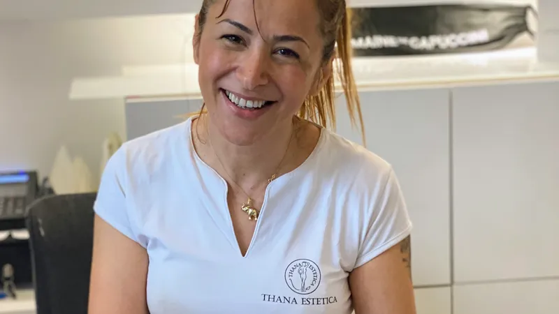 Thana Estetica