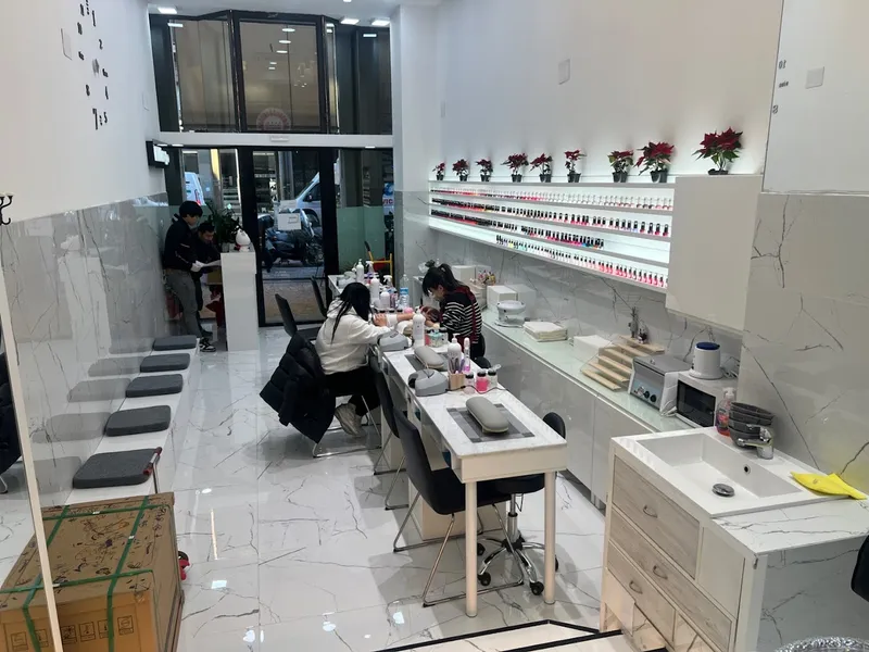 MiMi Nail Spa