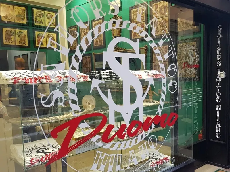 Piercing Milano - Sailors Tattoo Milano