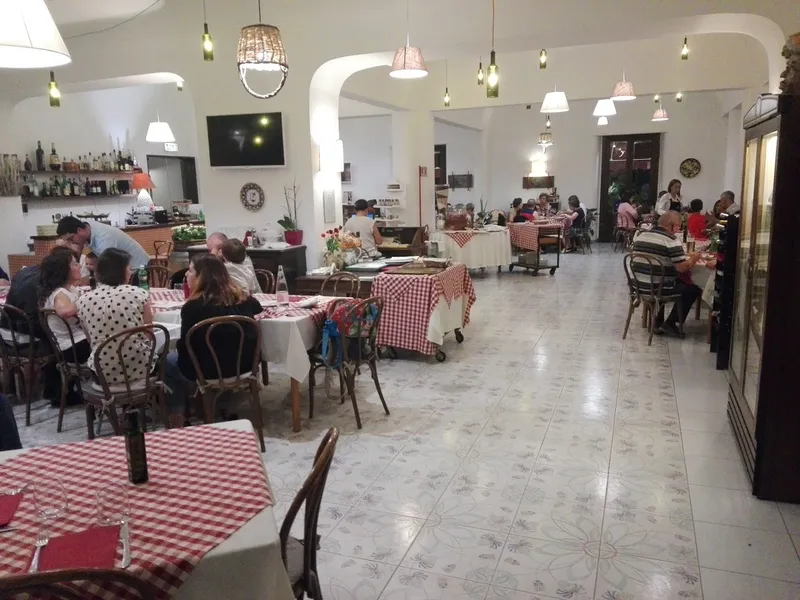 Ristorante e Pizzeria " Primopiano"