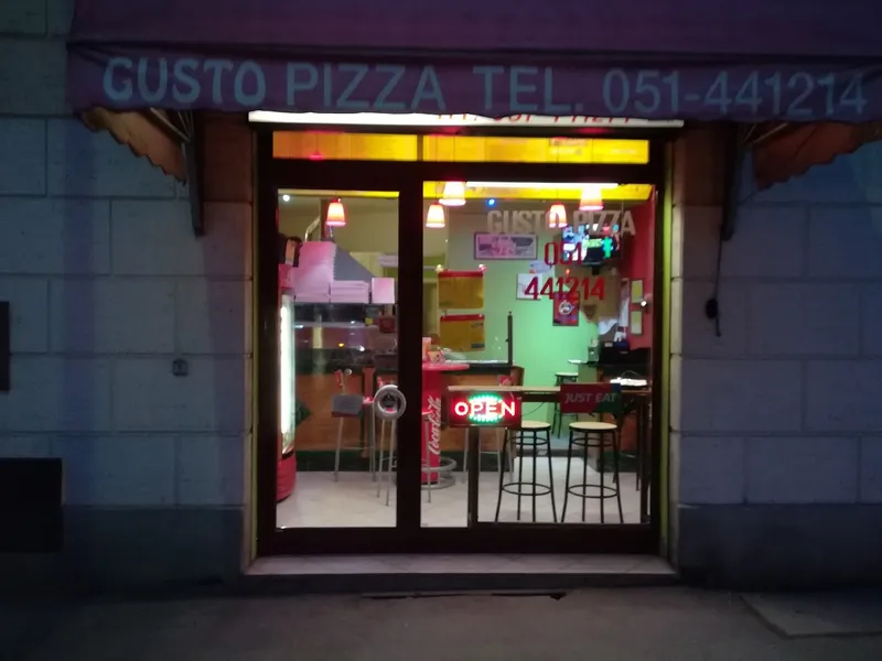 Gusto Pizza