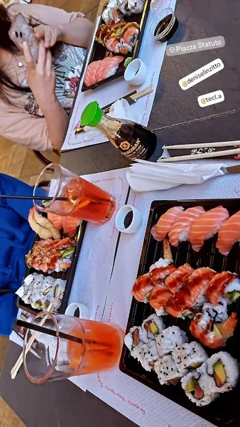 Ravioli, Sushi & Poké, Bubble Tea