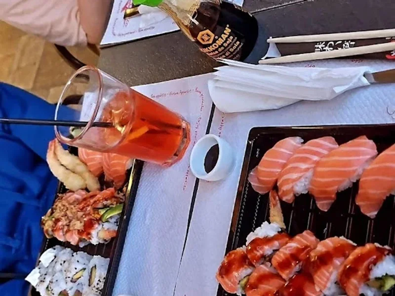 Ravioli, Sushi & Poké, Bubble Tea