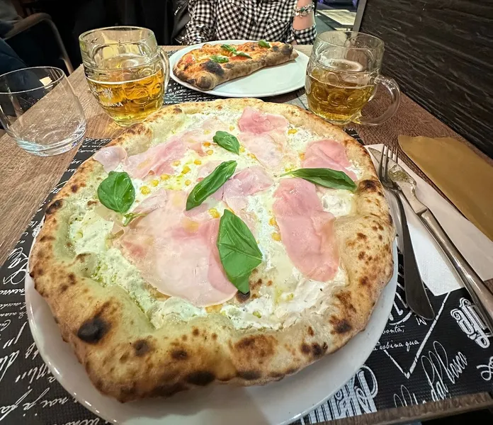 Pizzeria Napoletana Regnum Verona