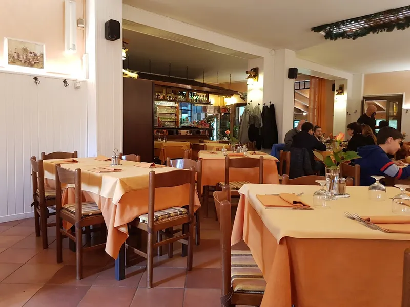 Trattoria La Nuova Rustica