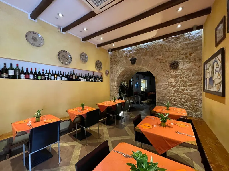 Taverna del Pavone