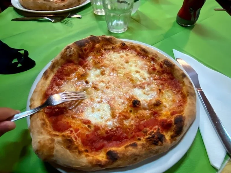 Alla Posta Pizzeria Forno a Legna