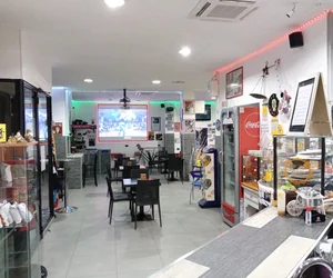 ristoranti con musica dal vivo a Regio Parco Torino