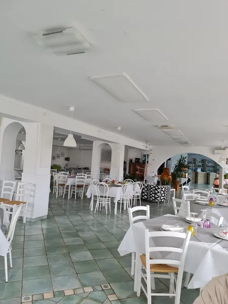 BAIA D'ARGENTO SEA & FOOD - RISTORANTE CONTROCORRENTE