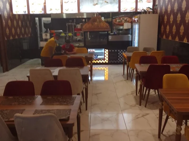 Turkish City Pizza-Kebap Grill (Sede 2)