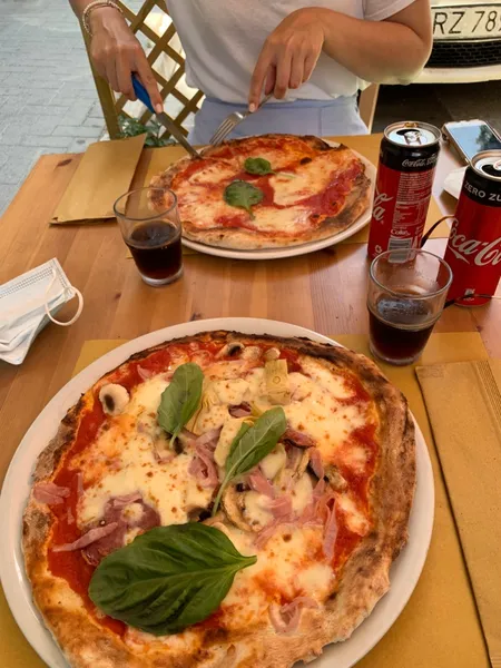 Nello Pizzeria