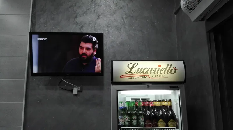 Lucariello Pizzeria Friggitoria