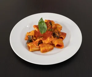 rigatoni alla carbonara a Caserta