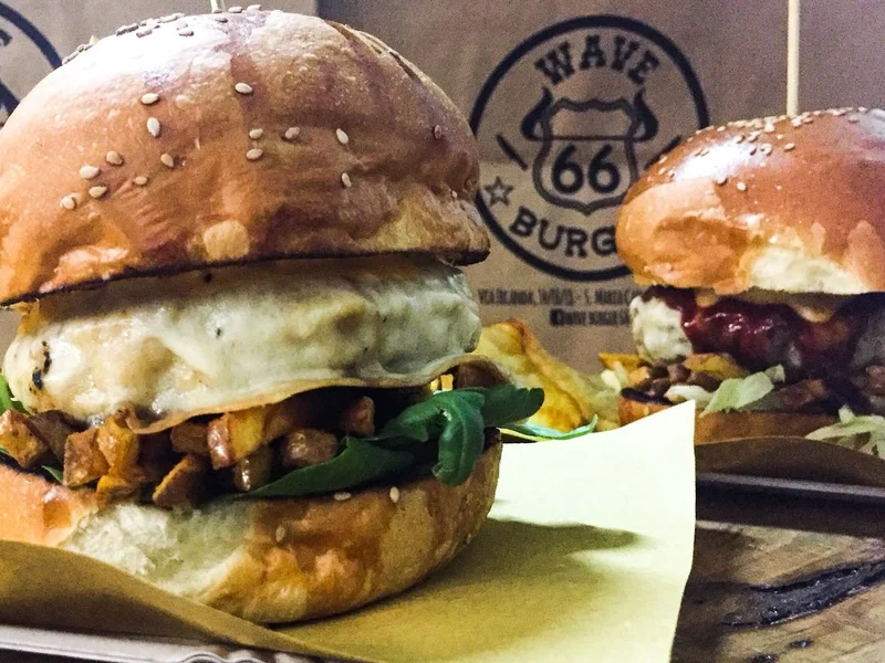 Wave Burger 66