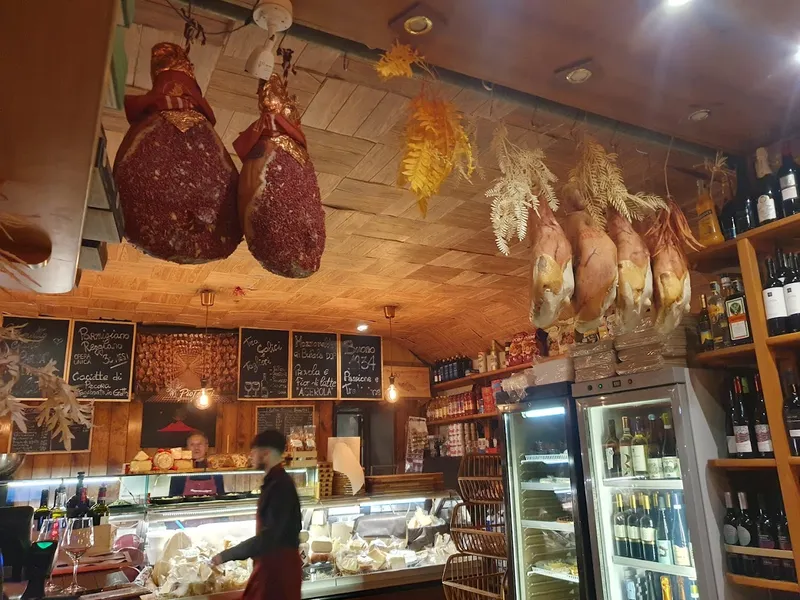 Buono dal 1934 - Gastronomia Napoli- Salumeria di eccellenza Napoli