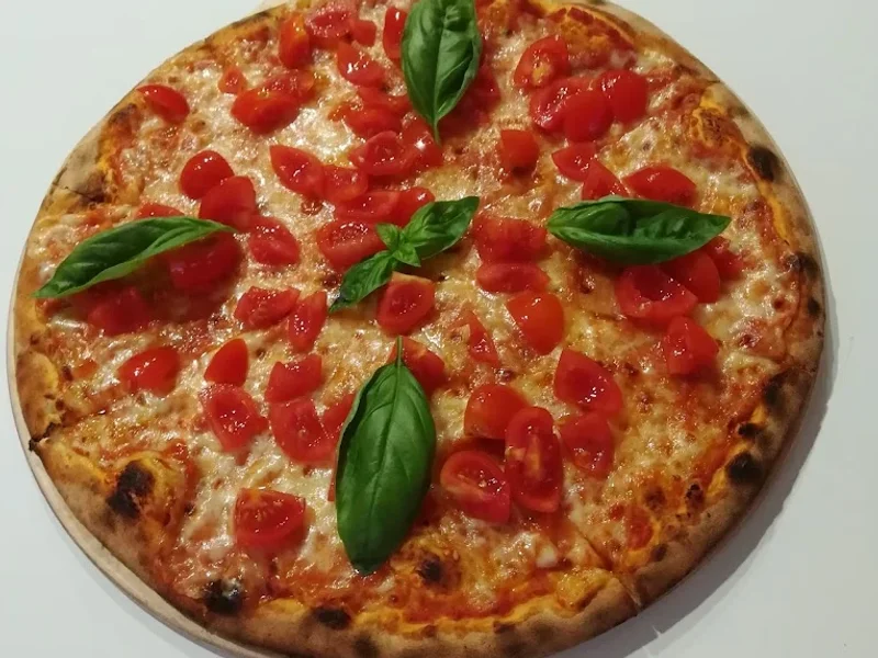 Pizzeria Edy di Hasani Rajmonda