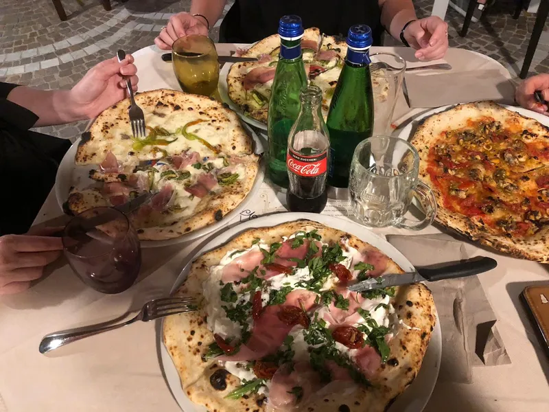 Pizzeria Radici