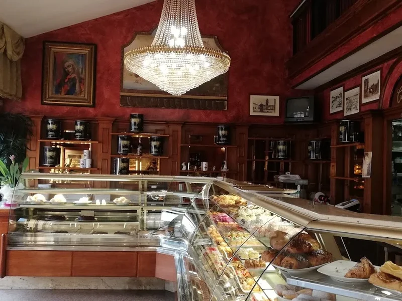 Pasticceria Bar Campani Di Zini & Debbia Snc