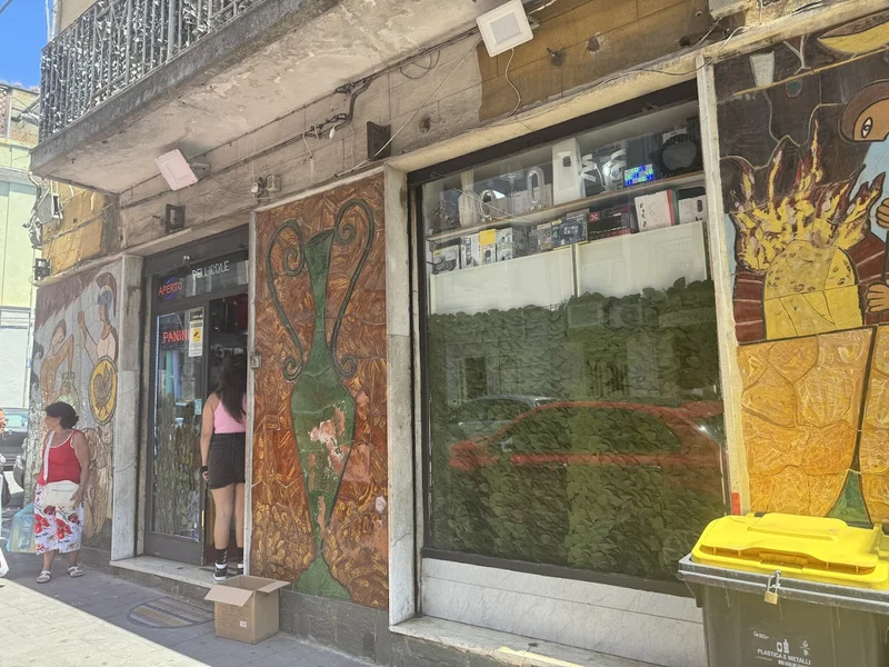 LIN AIXIA Negozio cinese