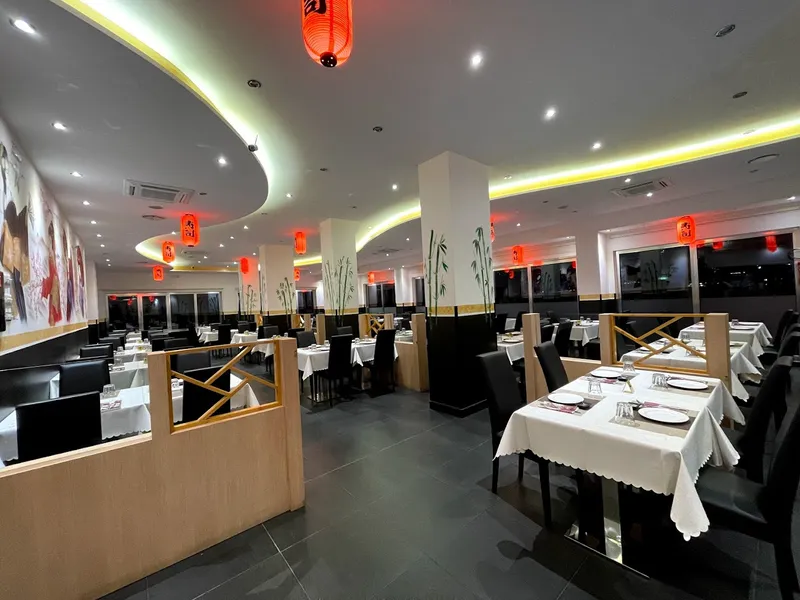 New World Sushi Bar