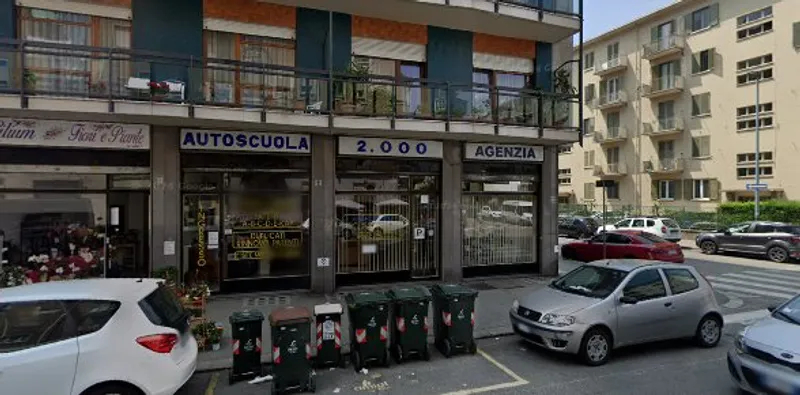 Autoscuola-Agenzia 2000 Torino