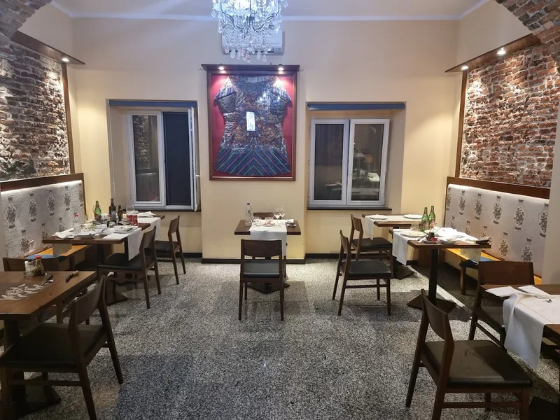 Yi Wei Chinese Art Restaurant