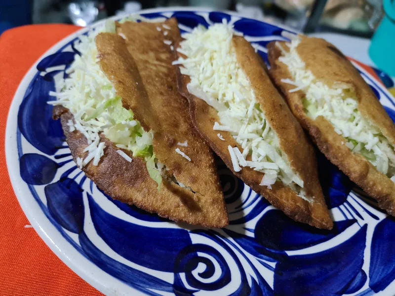 "Pozolería Don Chucho"