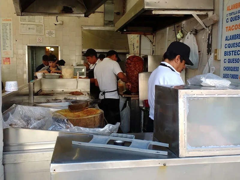 Las Ramonas Antojitos Mexicanos