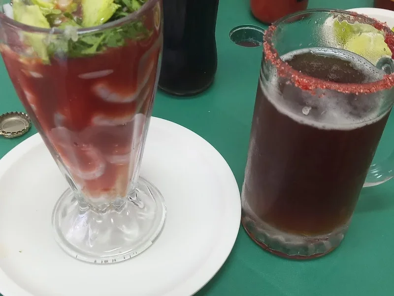 Playa Bruja Pescados Y Mariscos