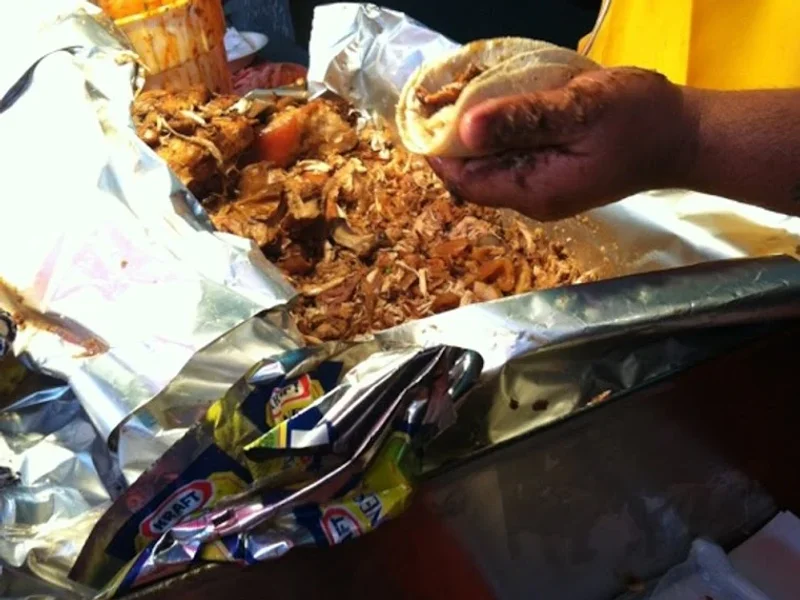 Tacos de Carnitas "Don Chano"