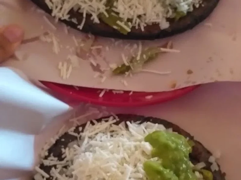 Quesadillas Y Tlacoyos Luis Ángel