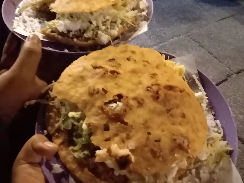 Quesadillas Las Escaleras