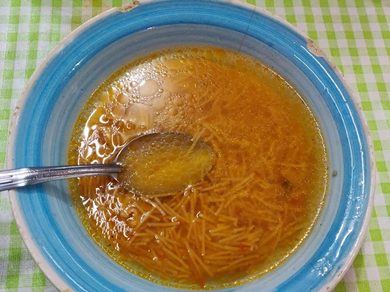 Loncheria Yolis Y Burritos Lutador