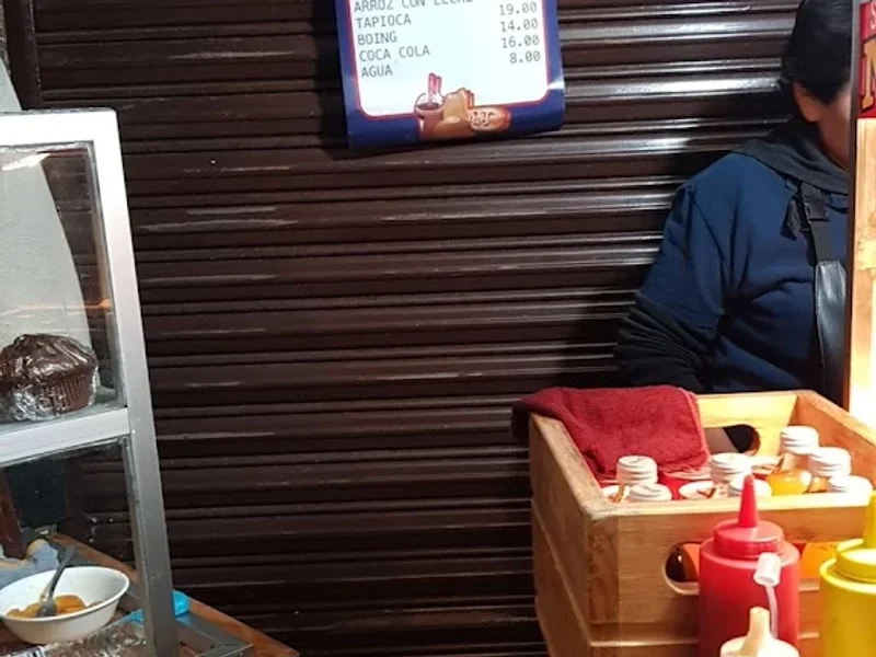 Hot Snack Cart – Hotdogs, Nachos y Postres