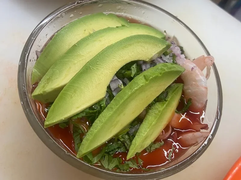 El Puerto de Alvarado ceviches & carpaccios
