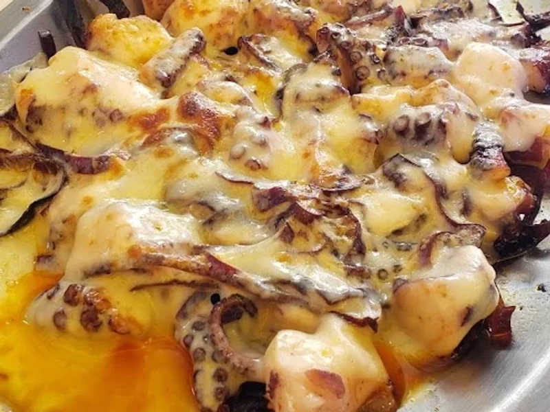 Mariscos El Güero Ambulante