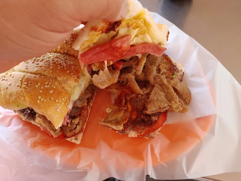 Tortas Gigantes La Miniatura