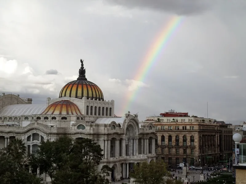 Deck / Burger/ Pizza & Wings
