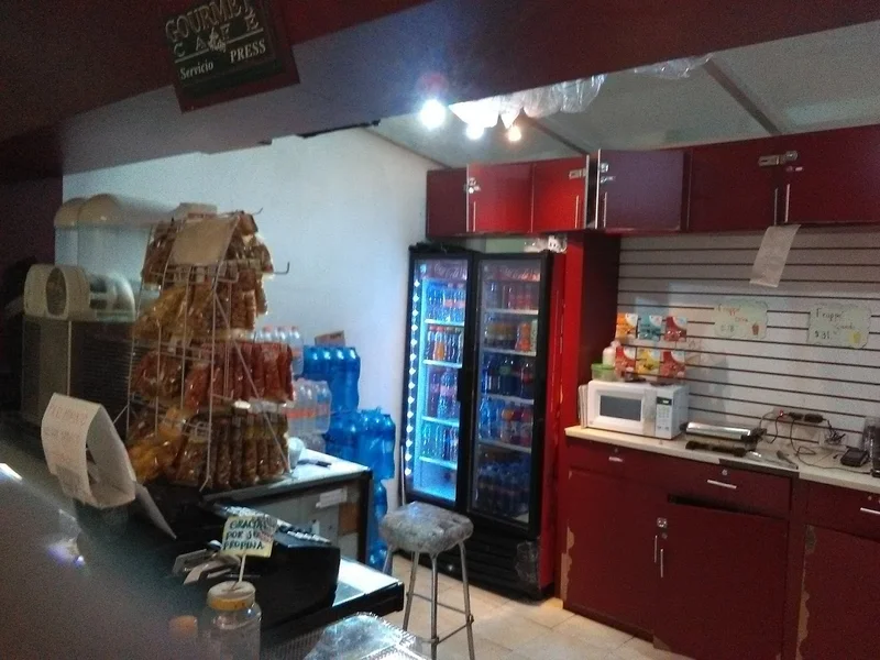 Café Gourmet, hospital de especialidades