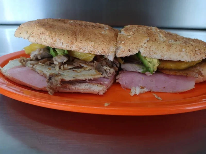 Tortas Toño’s