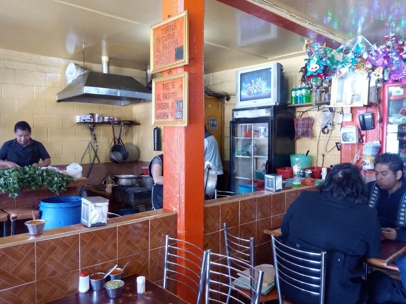 Superioras y tacos el leon