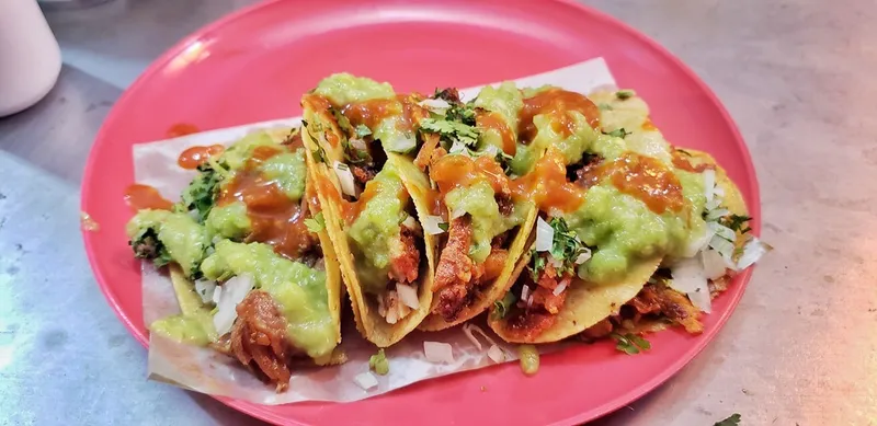Tacos Del Güero