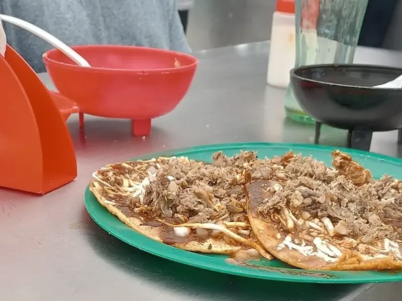 Sopes de la Obrera