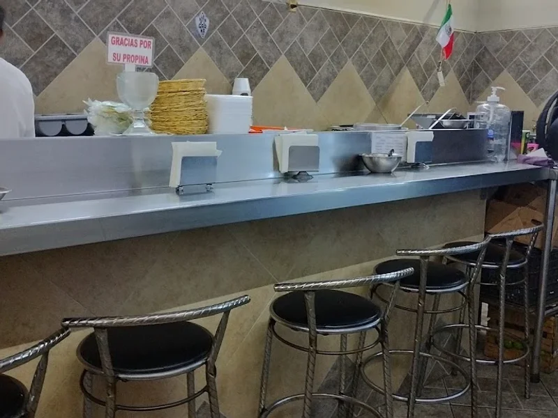 Taqueria "EL TACO LOCO"